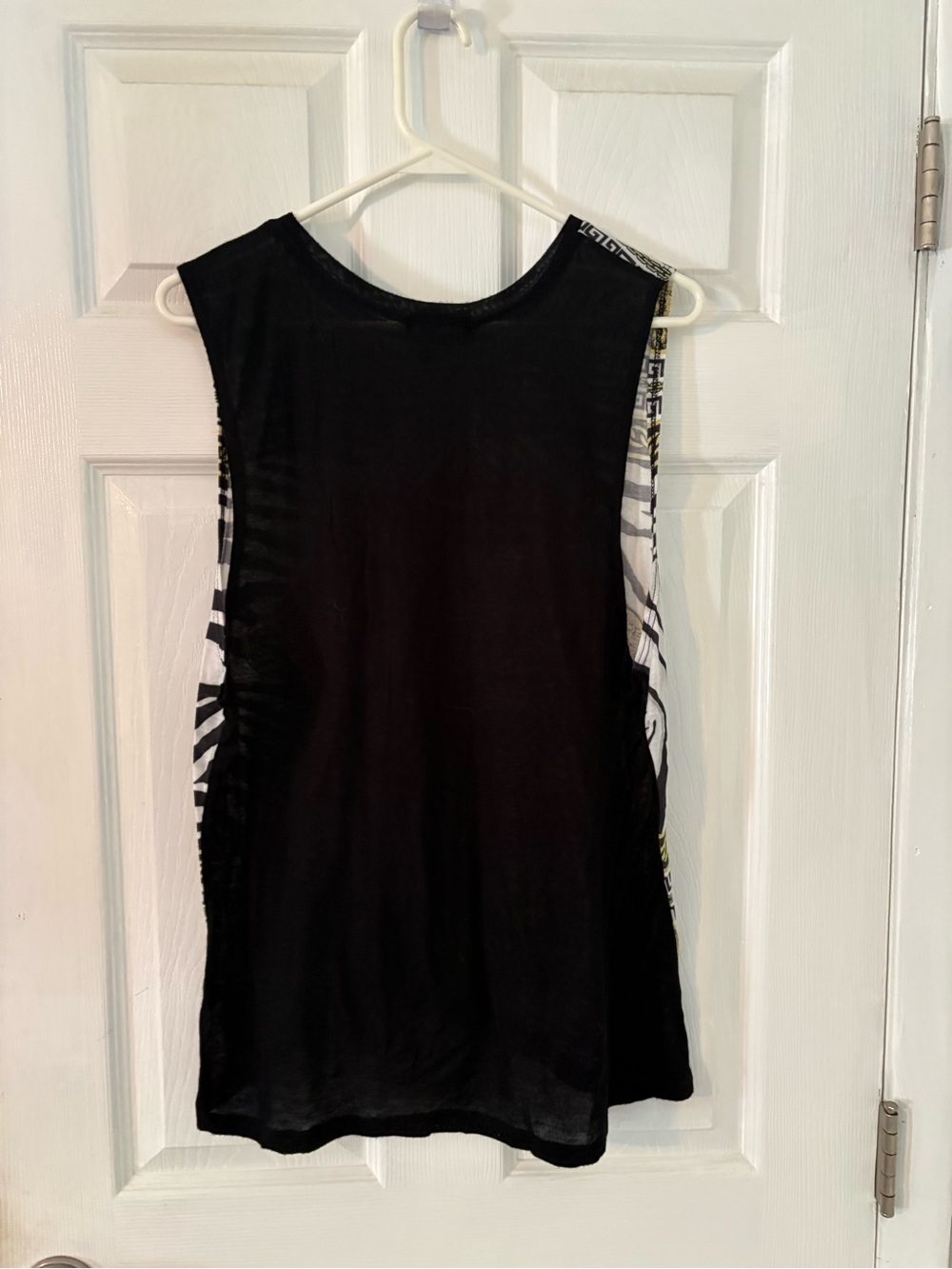 Tiger Baroque Mob Wife Sleeveless Top L
Gold black green - Picture 2 of 6